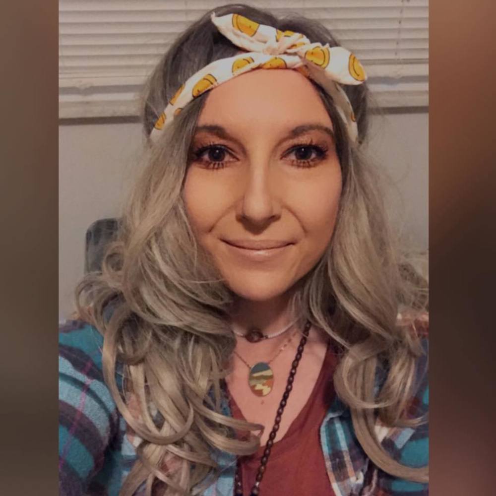 Meet your Posher, Maria